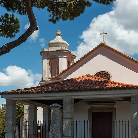 For 2 Just 250m From Largo Intendente ליסבון