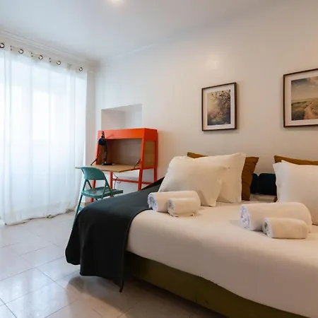 Apartment For 2 Just 250m From Largo Intendente