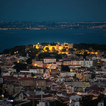 For 2 Just 250m From Largo Intendente Daire Lisboa