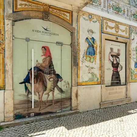 For 2 Just 250m From Largo Intendente Daire Lisboa
