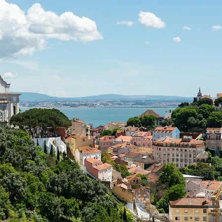 For 2 Just 250m From Largo Intendente Daire