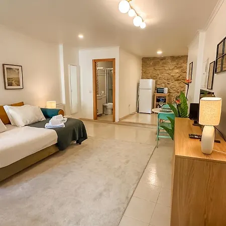 Appartement For 2 Just 250m From Largo Intendente *